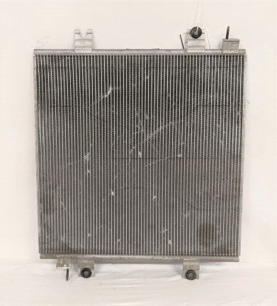 Used  Freightliner AC System-72 Condenser Assembly - P/N  A22-67302-000 (6573298155606)