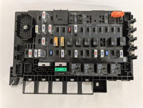 Freightliner Cascadia Power Distribution Module - A06-33254-001 (6595108765782)