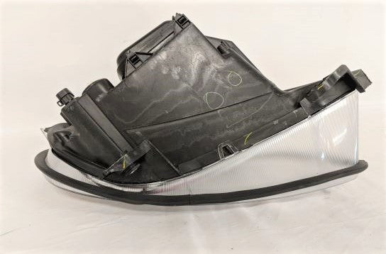 Freightliner M2 LH Headlamp - P/N: A06-75732-004 (3939788718166)