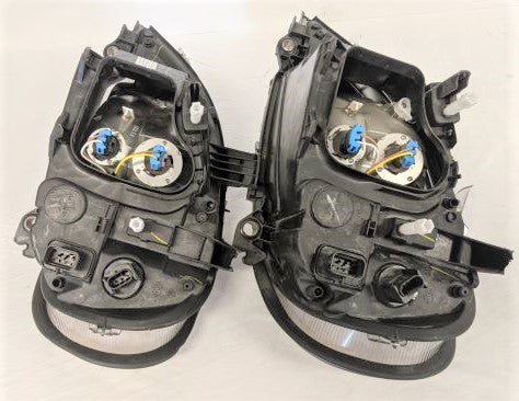 *Parts Only Set of 2* Freightliner M2 RH Headlamps - P/N: A06-75732-004 (6601663873110)