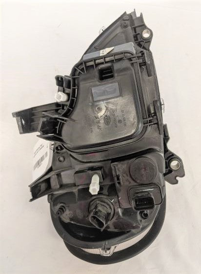 *Broken Mounting Tabs* Freightliner M2 LH Headlamp - P/N  A06-75732-004 (6602447355990)