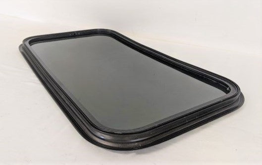 Freightliner Condo Roof Top Window w/o Retainer (6612610744406)