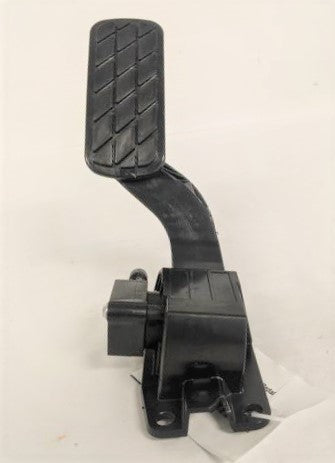 Cummins Accelerator Pedal - P/N  A01-32439-000 (6613340192854)