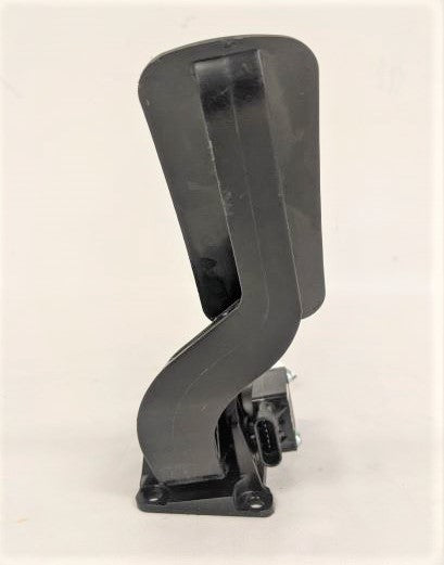 Cummins Accelerator Pedal - P/N  A01-32439-000 (6613340192854)