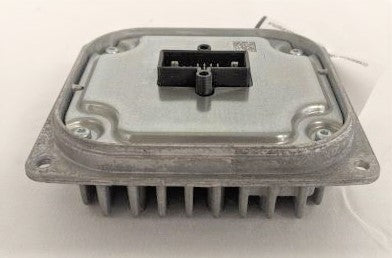 Used Freightliner Cascadia LED Headlight Control Module - P/N  1040.001.0940 (6623812550742)