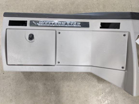 Freightliner Western Star RH Drive Dash Assy - A18-60389-003 (6740893565014)