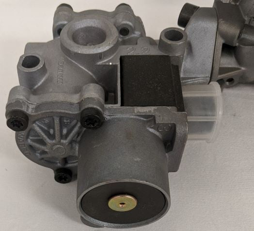 Wabco Antilock Brakes Modulator Valve - P/N  WAB 472 500 220 0 (6715853930582)