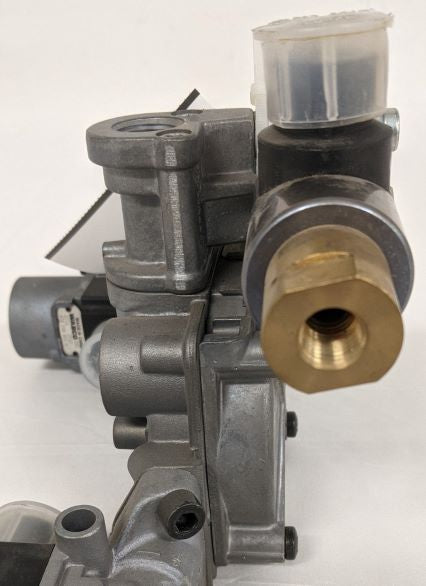 Wabco Antilock Brakes Modulator Valve - P/N  WAB 472 500 220 0 (6715853930582)