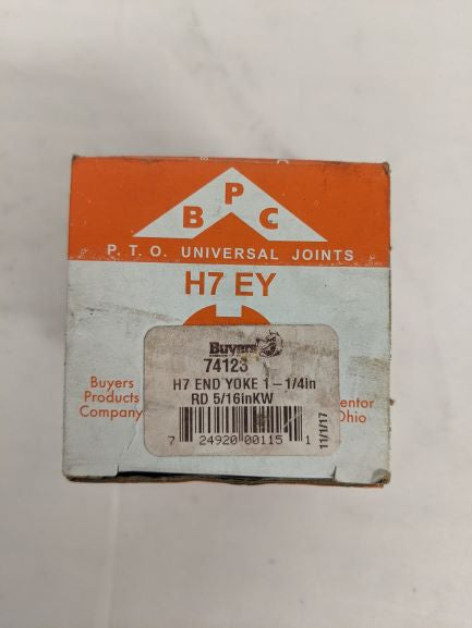 Buyers H7 Series End Yoke 1-1/4 Inch Bore 5/16 Inch Keyway - P/N 74123 (6720443351126)