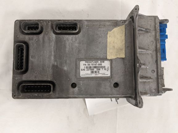 Used Freightliner Electronic Multiplexer Bulkhead Module - P/N  06-75157-000 (6771690733654)