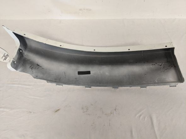 Used Freightliner White LH Front Fender - P/N: 22-60985-002 (6774848880726)