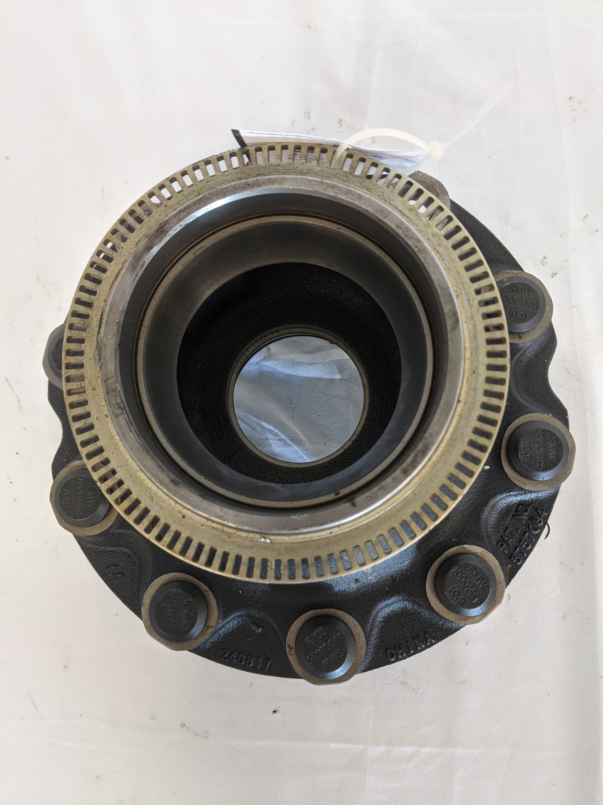 *Missing Stud* ConMet 10-Lug Front Wheel Axle Hub w/ 3.46" Studs- P/N: 10033018 (8264164901180)