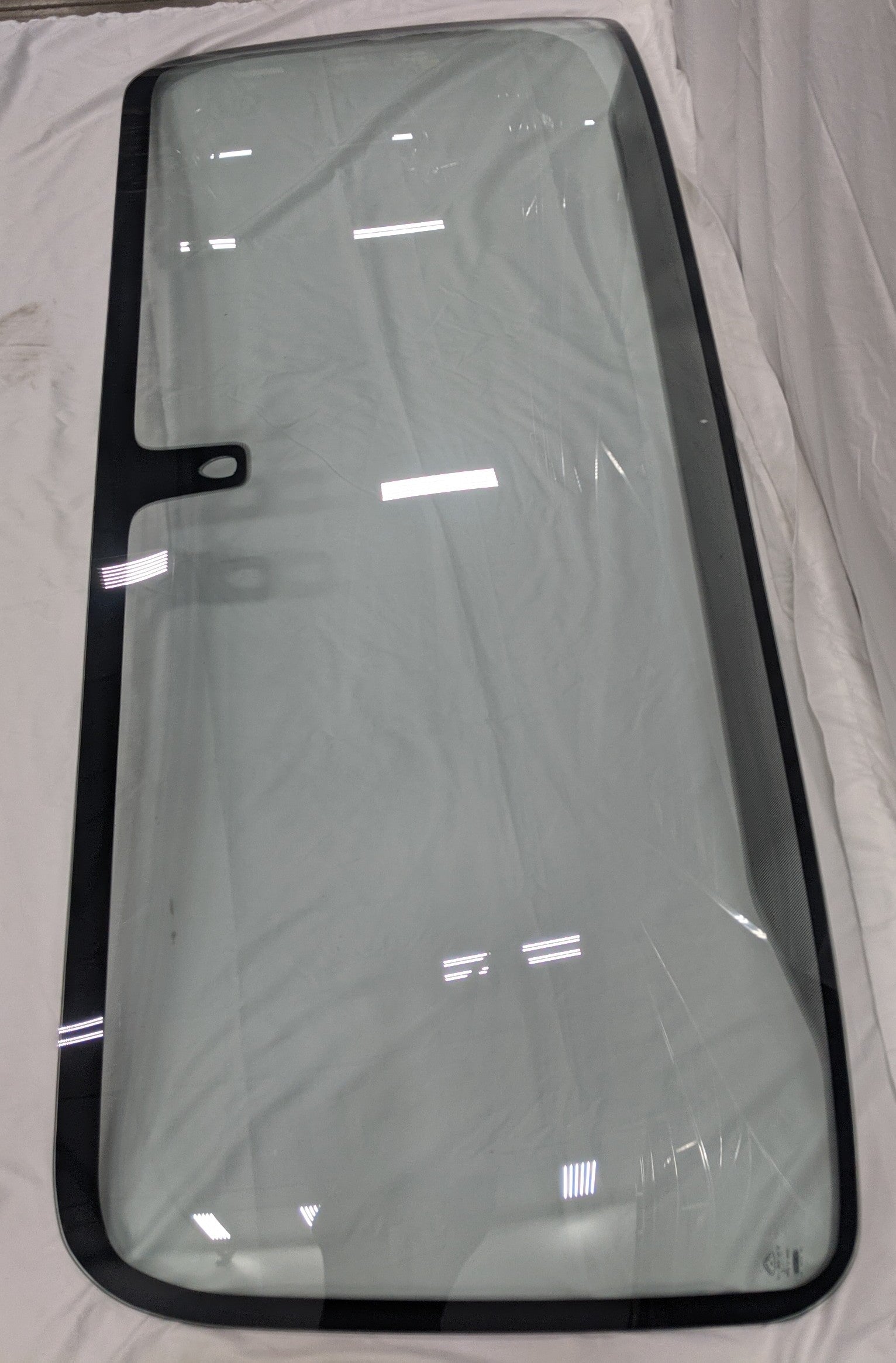 *Lot Of 5* Freightliner M2 Laminated Glass Windshield - P/N: A18-68775-001 (8279548592444)