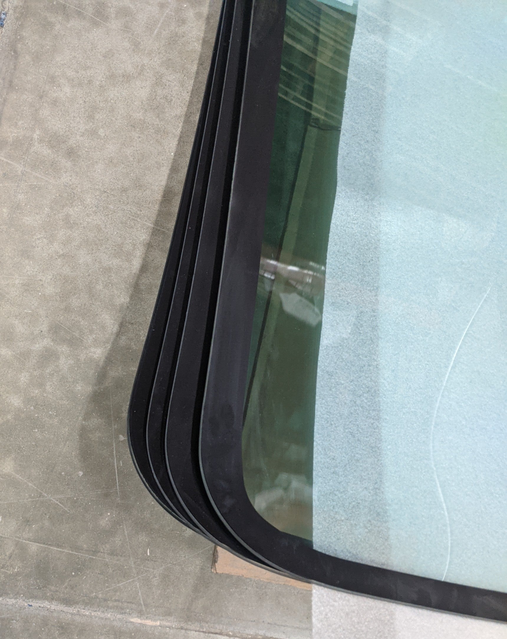 Freightliner M2 Laminated Glass Windshield - P/N: A18-68775-001